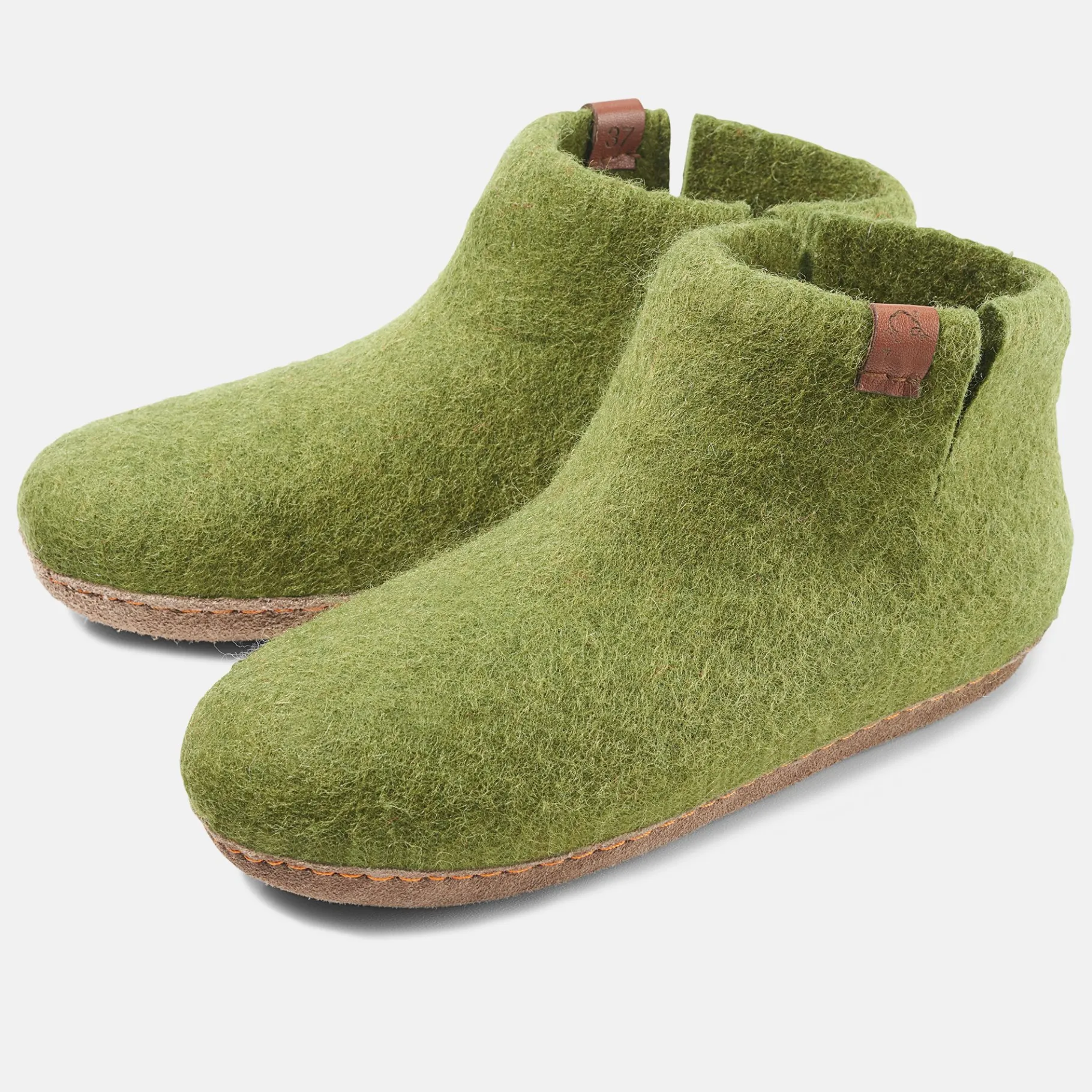 BÄR Schuhe Tofvel rot Fashion
